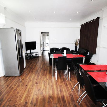 Flexistay Norbury Aparthotel London Ngoại thất bức ảnh