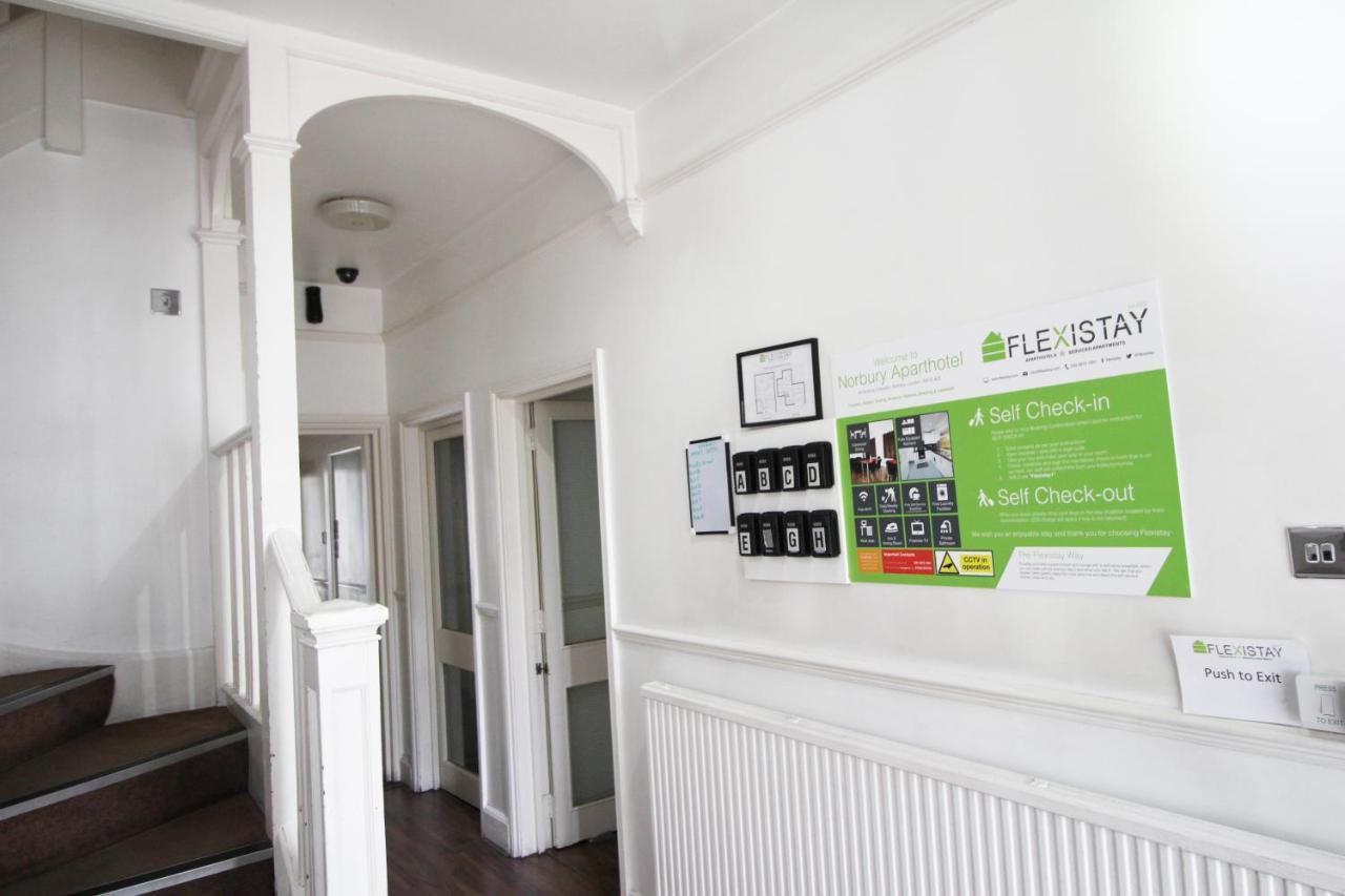 Flexistay Norbury Aparthotel London Ngoại thất bức ảnh