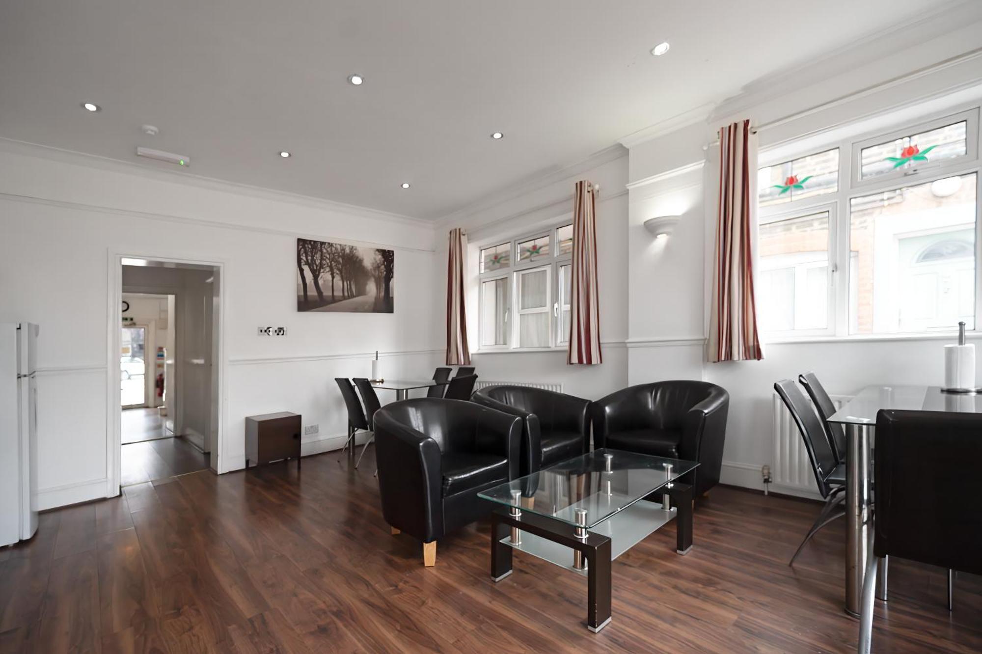 Flexistay Norbury Aparthotel London Ngoại thất bức ảnh