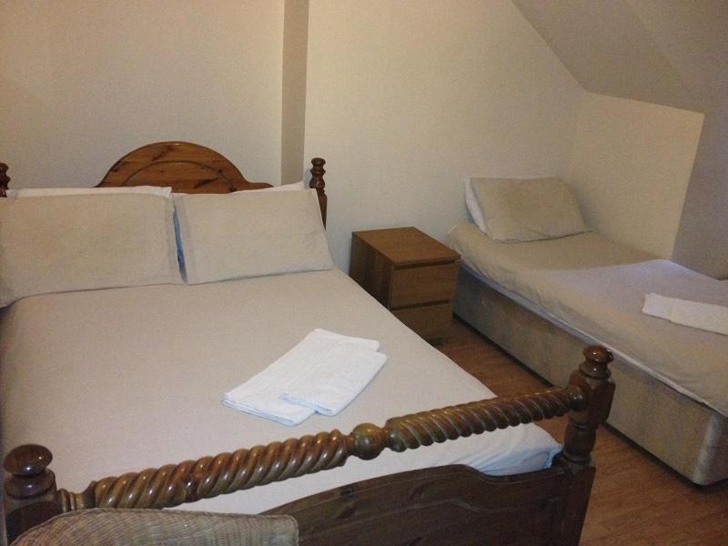 Flexistay Norbury Aparthotel London Phòng bức ảnh